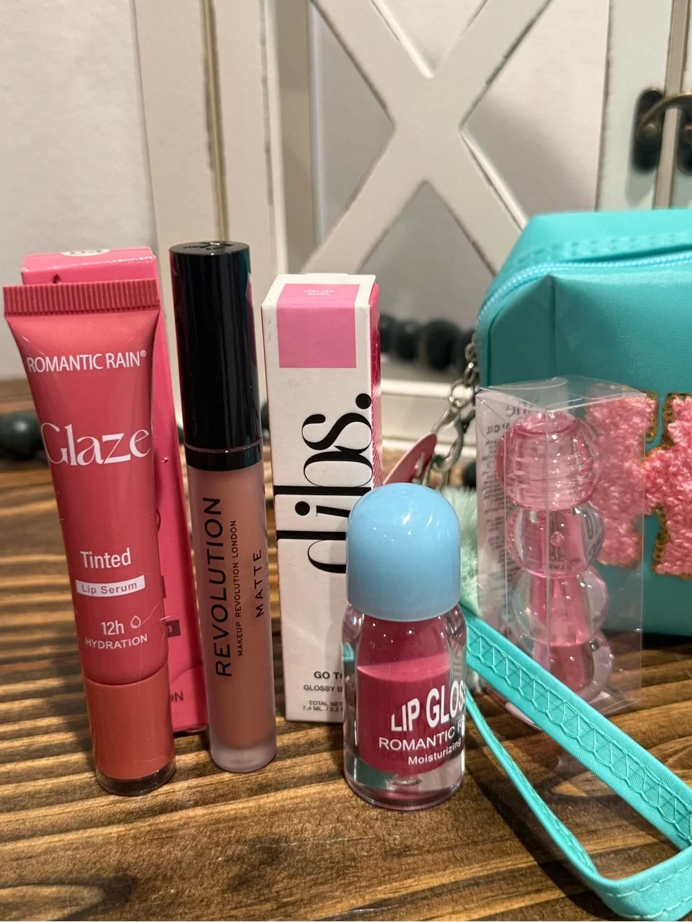 Lip Bundle w/ 'K♥SS' Cosmetic Pouch
